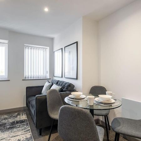Contemporary 1 Bedroom Apartment In Central Hull キングストン・アポン・ハル エクステリア 写真